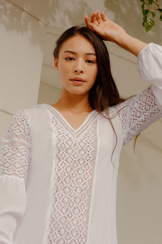 RW31000 - Lace-Panelled White Cotton Kaftan